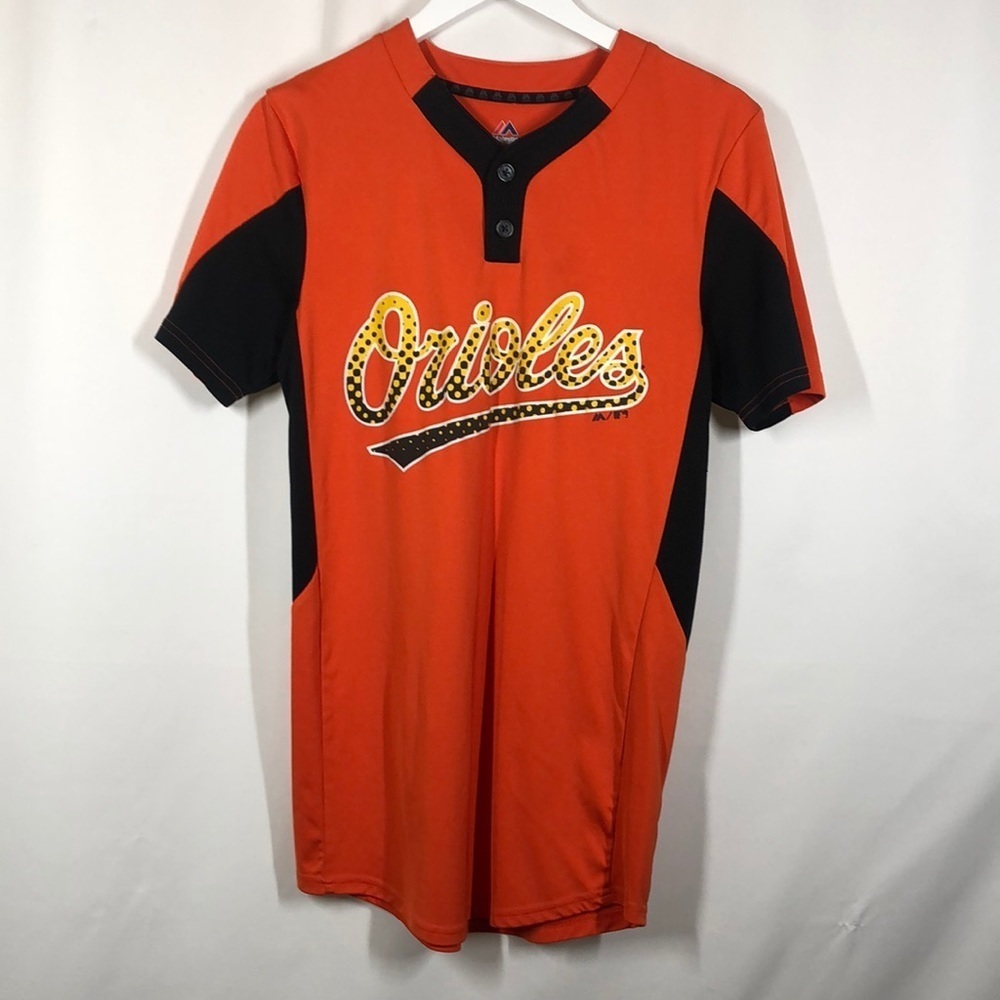 Orioles majestic shirt small